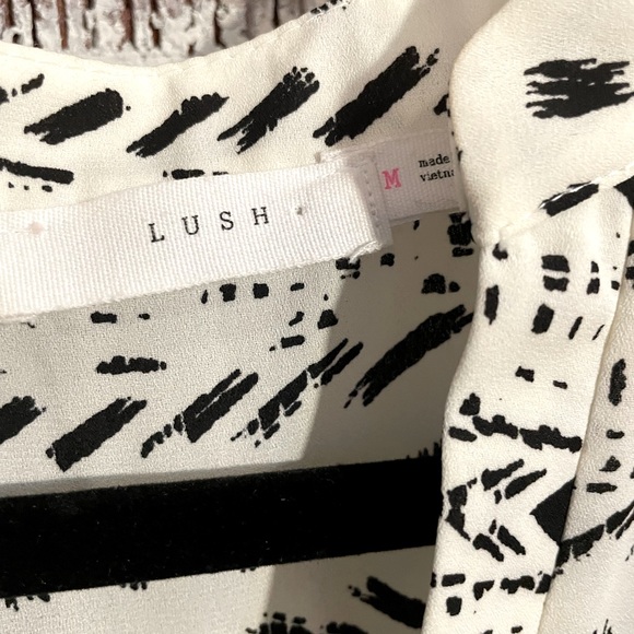 Lush Perfect Roll Tab Sleeve Tunic Cream + Black M - Picture 6 of 10